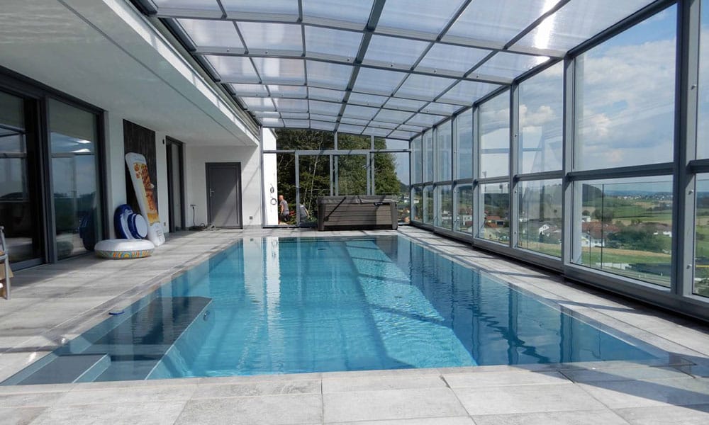 Abri piscine haut design - Oepping, Autriche